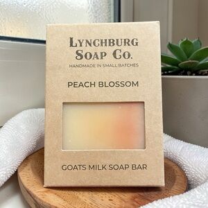 Peach Blossom Goats Milk Soap Bar - Peach Cream